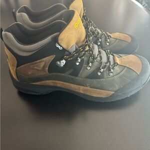 Dunham Cloud Men's Work Boots - Black, Brown, and Olive Size 18